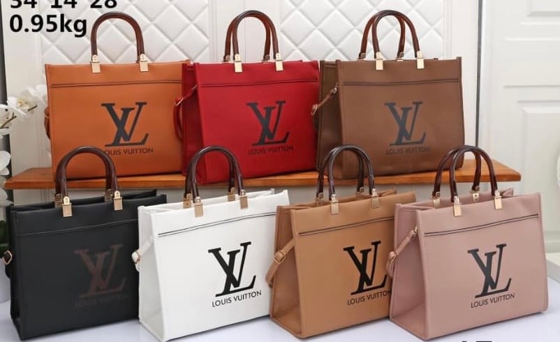 LV Bag  Saniyah Boutique