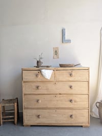 Image 1 of Bridget, la commode anglaise 