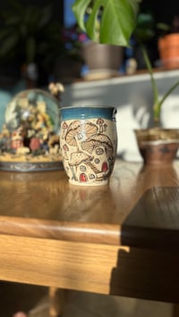 Image 7 of Gnome mug 01