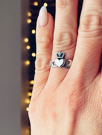 Image 3 of ANELL CLADDAGH 