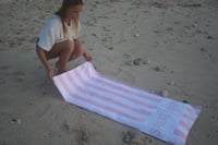 Image 4 of Saltè Tide Towel