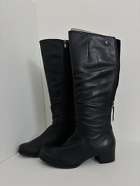 Image 2 of 00s Leather black boots // 36