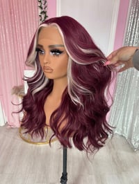 Image 4 of Romance luxury wig (ready to ship) 