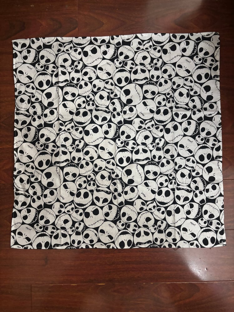 Image of Skeleton Face Bandana