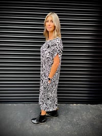 Image 4 of Milano dress with pockets - mixed pattern fabrics