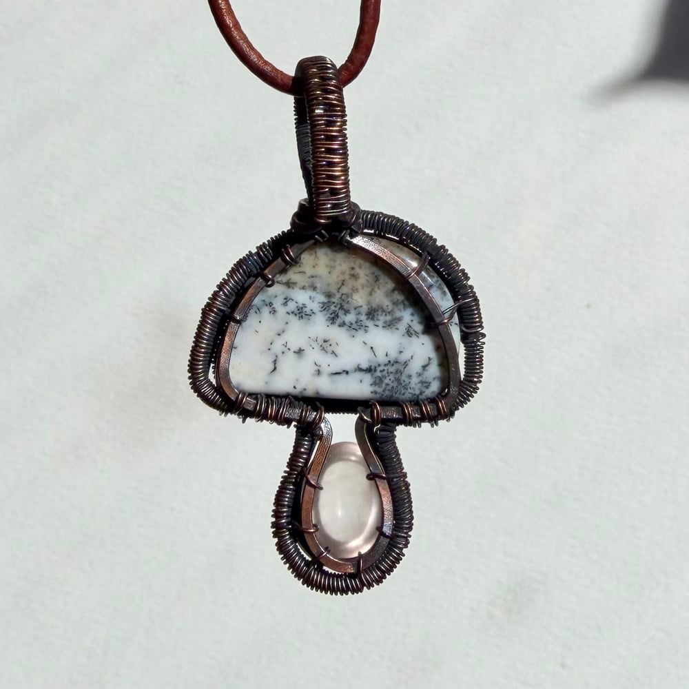 Image of Dentritic Agate and Lattice Sunstone Mushroom Pendant
