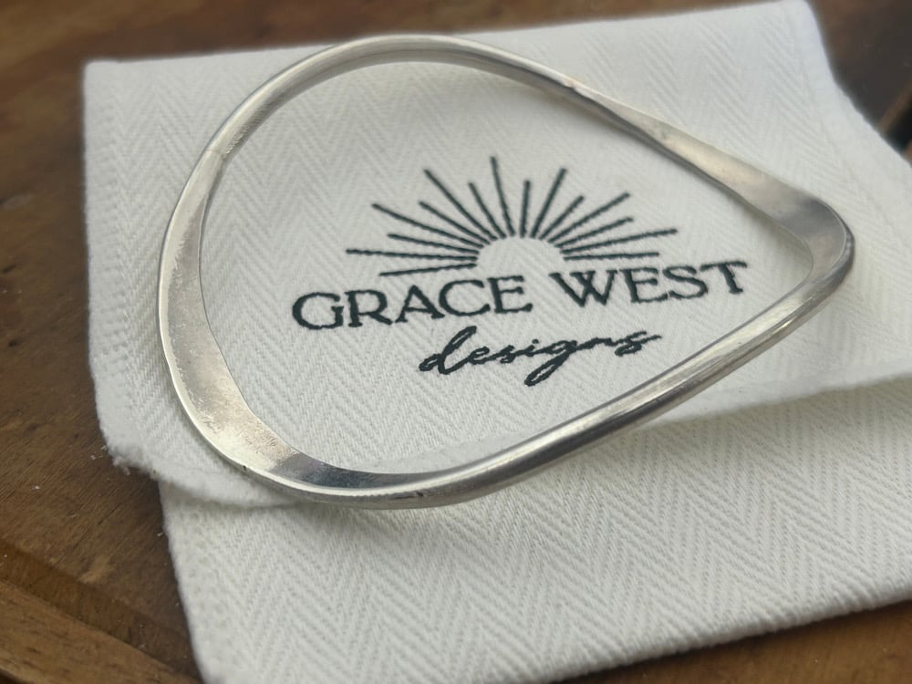 Image of Sterling Oval Bangle 