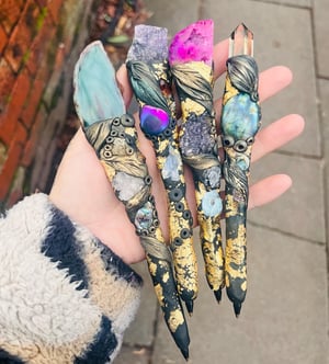 Image of New moon manifesting pen green agate