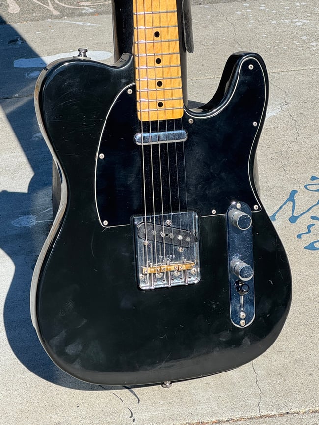 1978 Fender Telecaster Black w/Fender Hard Shell Case