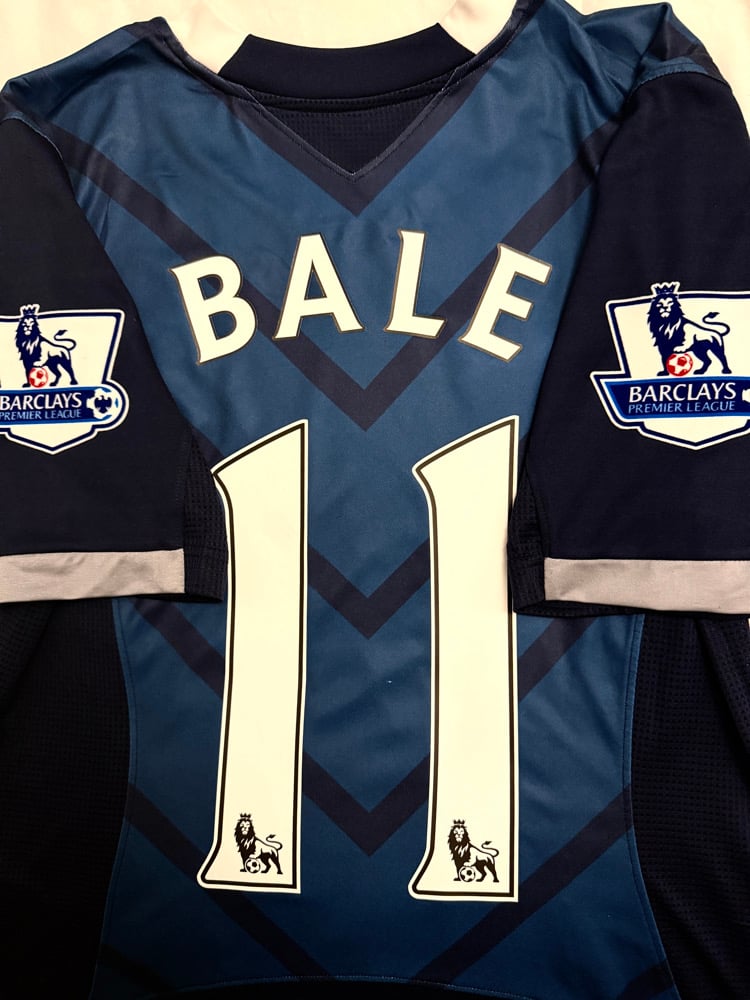 Image of Tottenham Hotspur “BALE 11” 2012/13 Away Shirt + PL patches (S)
