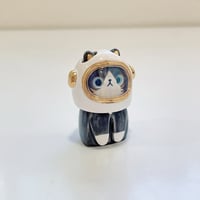 Image 2 of Tuxedo kitty with astronaut helmet ceramic figurine (helmet cover version)