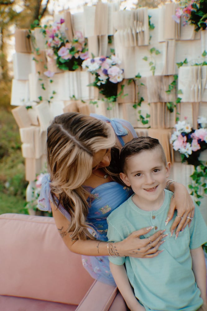 Image of Mother’s Day/Spring April 25