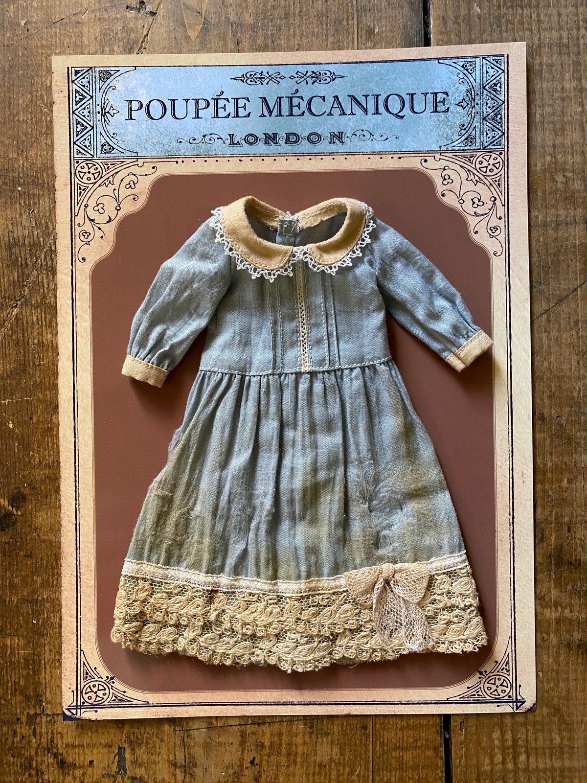 Available now | Poupée Mécanique