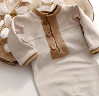 Image 6 of Newborn boys romper Alex | beige