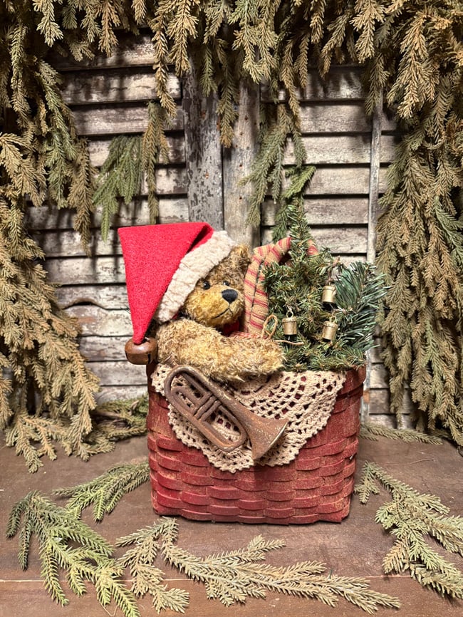 #4....Beary Christmas yuletide basket