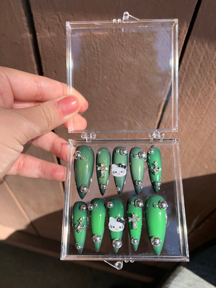 Image of HK Aura Nails 