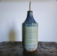 Image 2 of Oil Pourer in JADE/SAPPHIRE