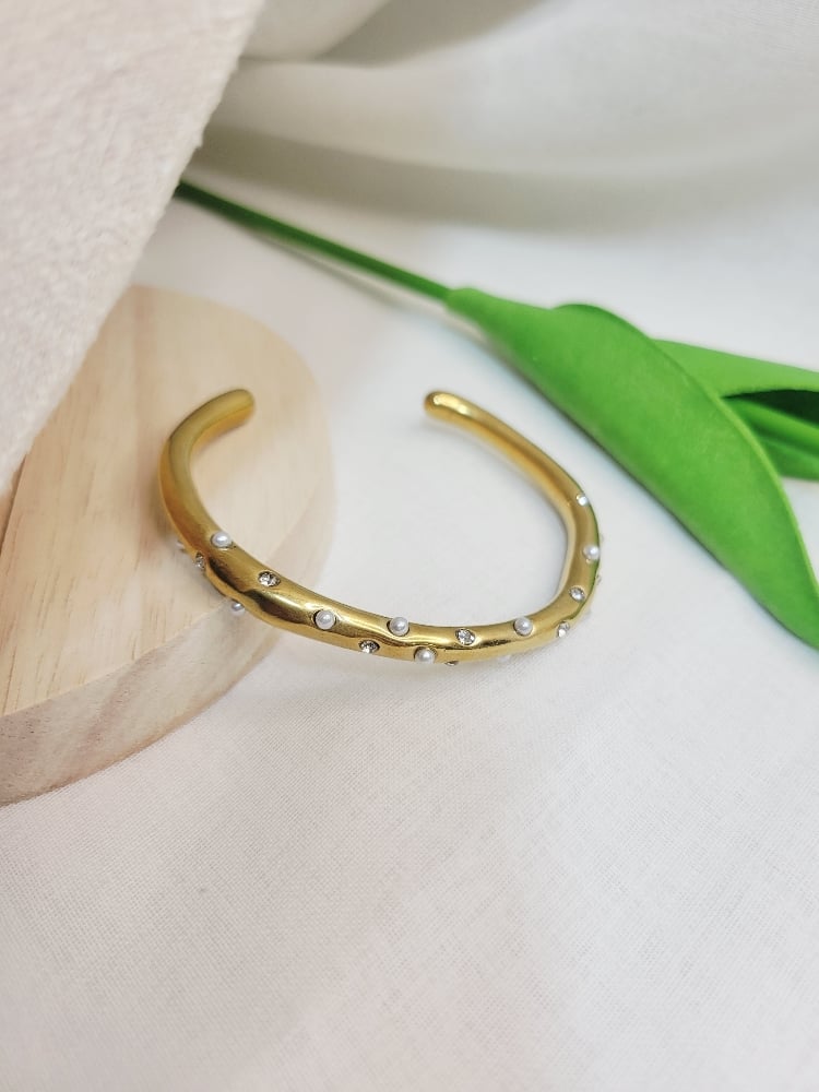 Image of Sabrina Bangle 