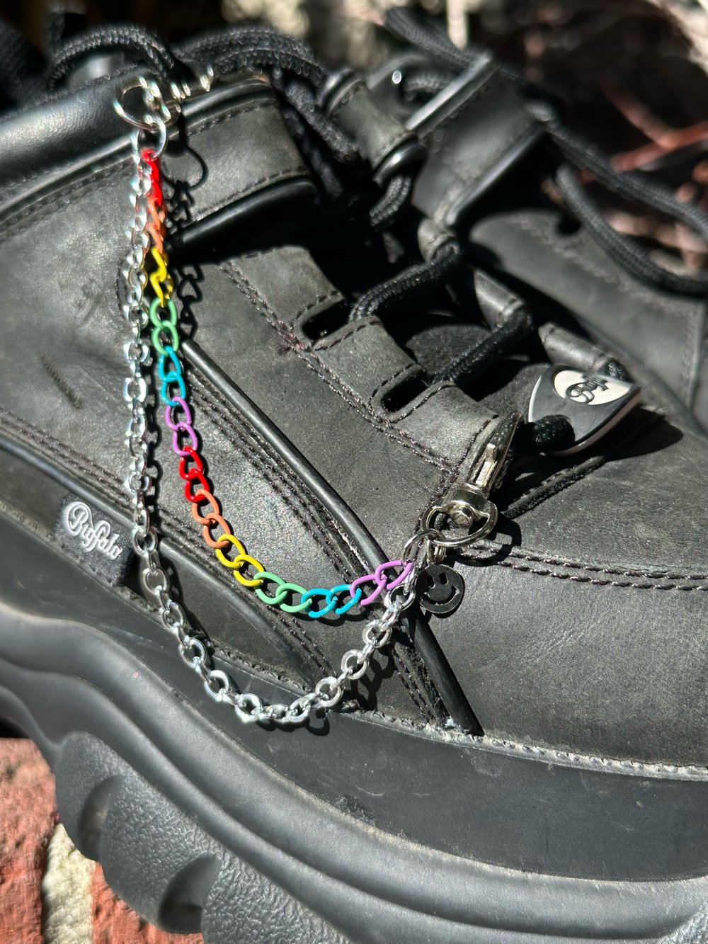 Image of Happiness shoe chain