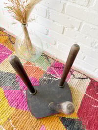 Image 3 of Tabouret tripode 