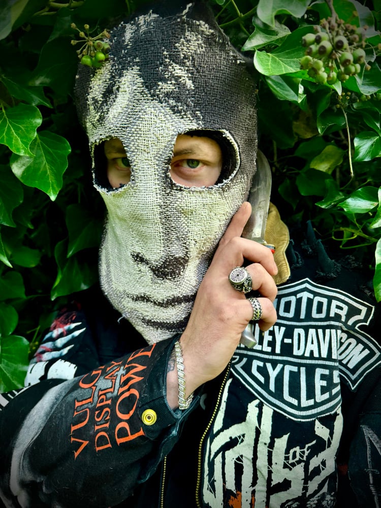 Long face tapestry mask