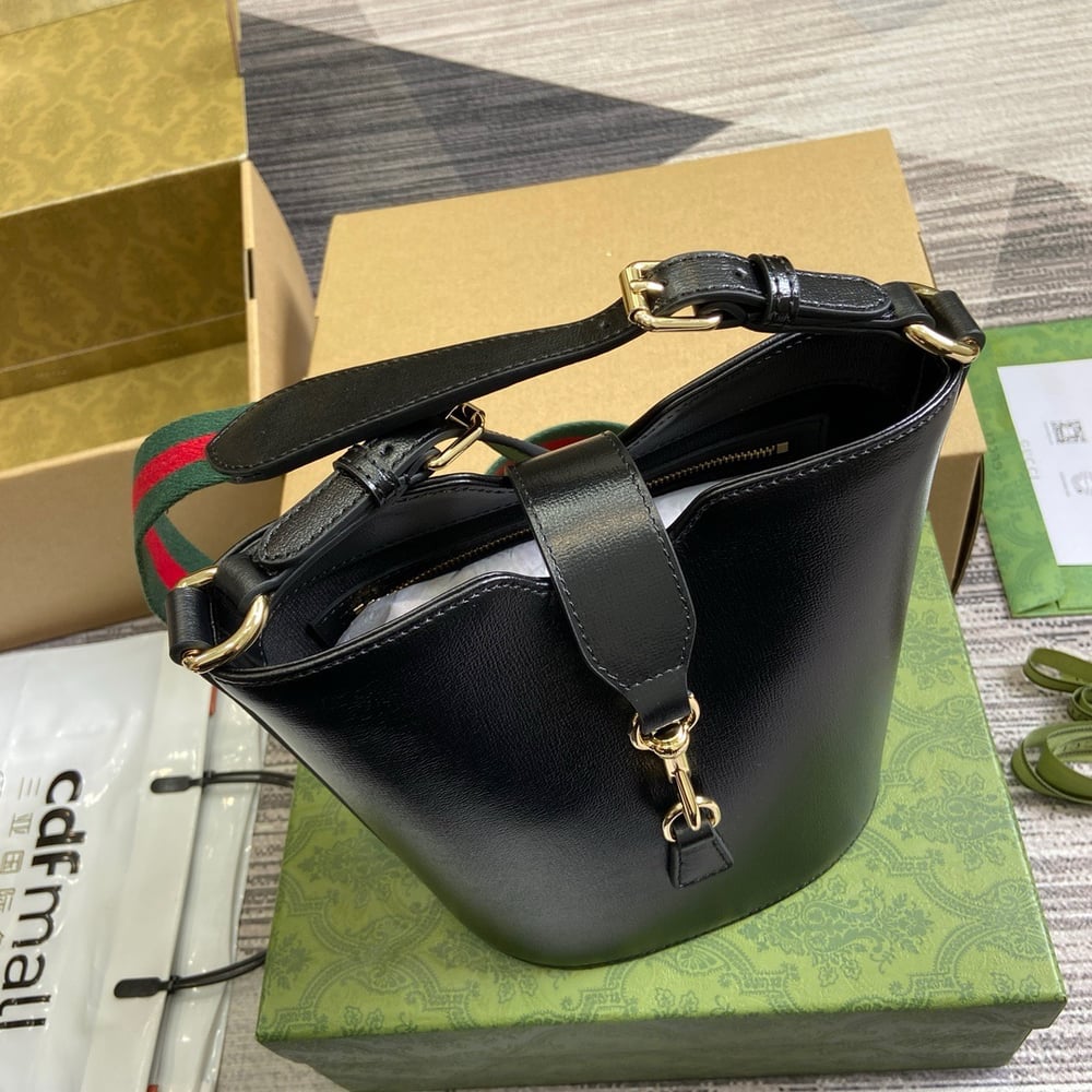 GG Bucket Leather Bag