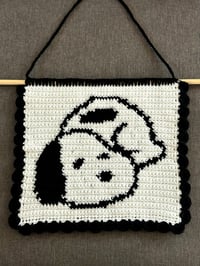 Image 2 of sleepin snoopy tapestry 