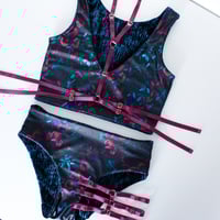 Image 4 of The Crushed Blooms Accessories- Plum