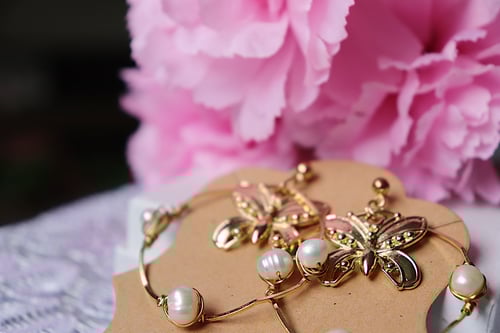 Image of Butterfly Pearl Hoops