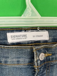 Image 3 of Levi’s Signature Straight Jeans (38x32)