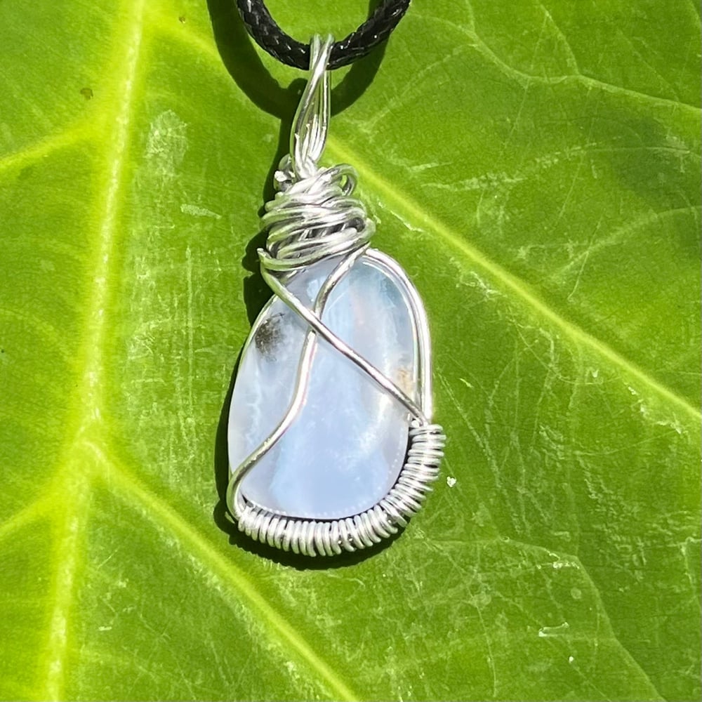 Image of blue lace agate pendant