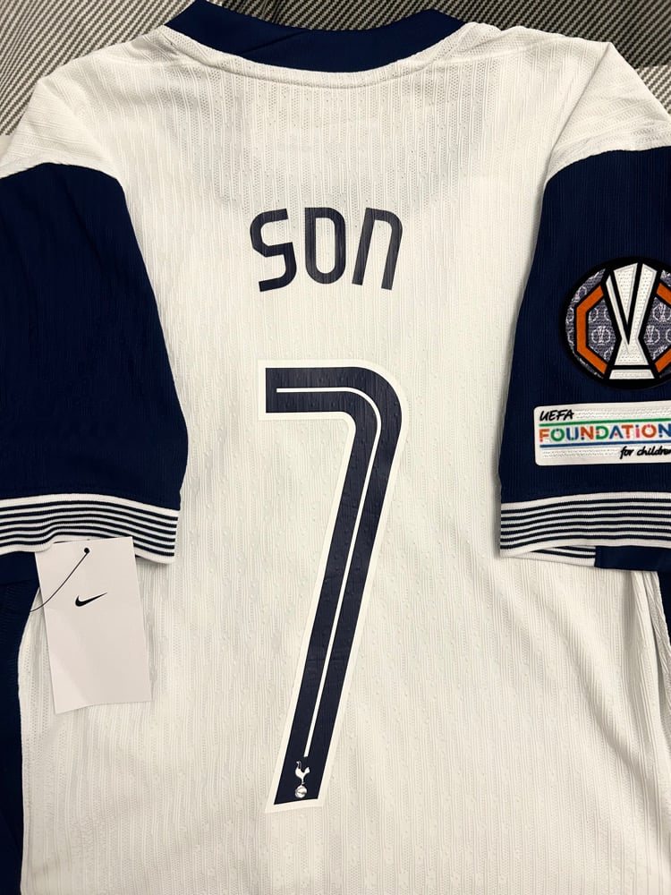 Image of Tottenham Hotspur “SON 7” Vaporknit 2024/25 Home Europa Final Shirt   (M)