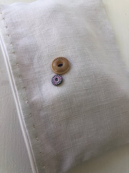 Image of estelle vintage french linen & button pouch 