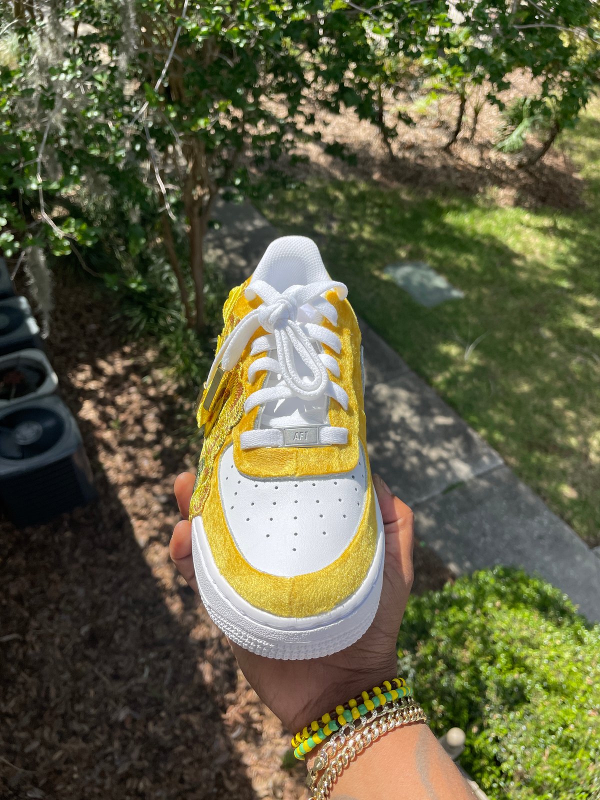 Air force sale 1 velvet yellow