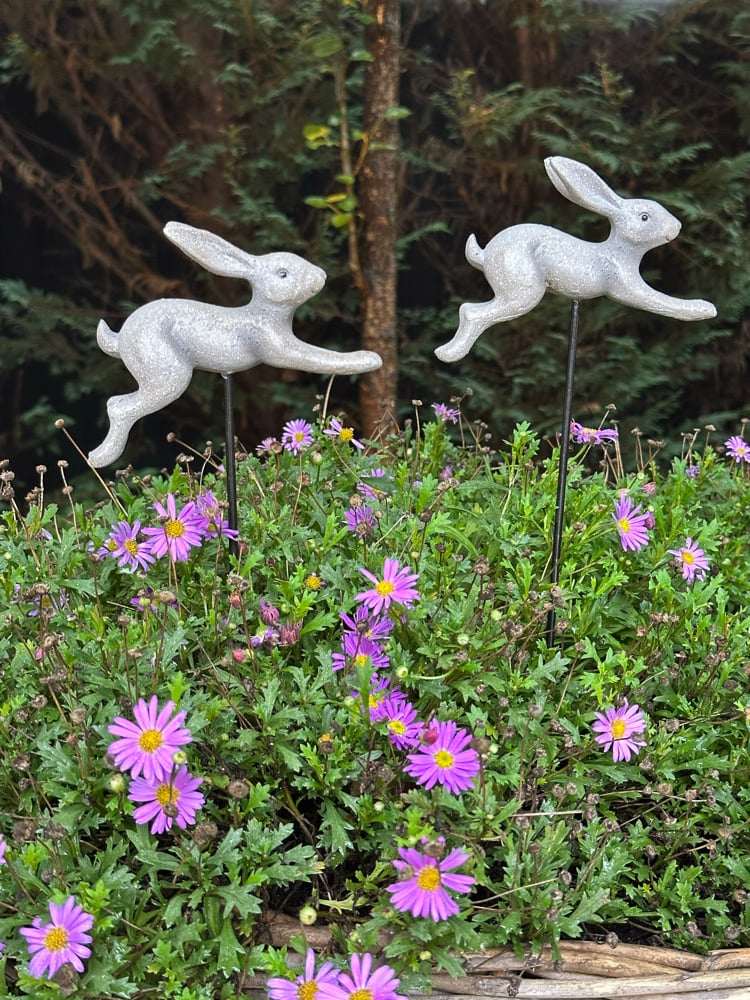 Image of Leaping bunny on stake Set of 2