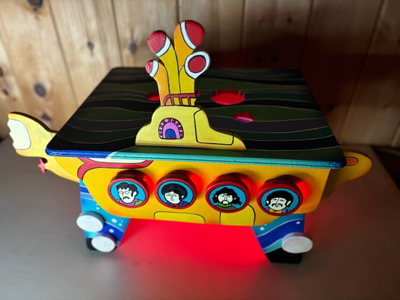 Image of Beatle Yellow Submarine Turntable Table