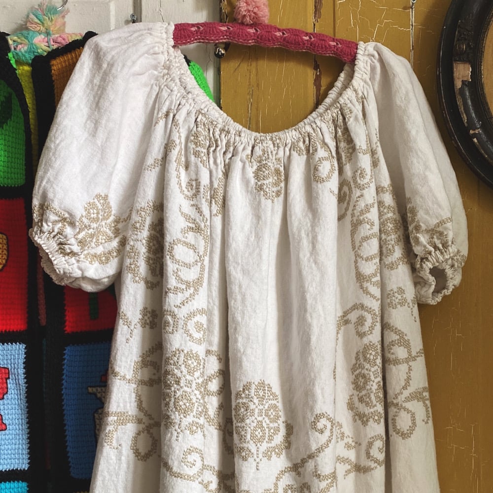 Image of Gathered Garden Tablecloth Granny Dress