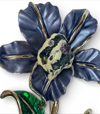 Image 4 of Pistil Ivy