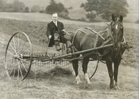 Image 2 of I use to be a farmer 