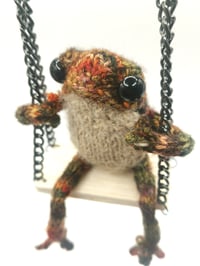 Image 2 of Frog on swing 1