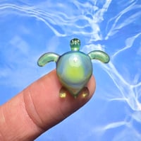 Image 1 of MINIATURE SEA TURTLE PENDANT 2