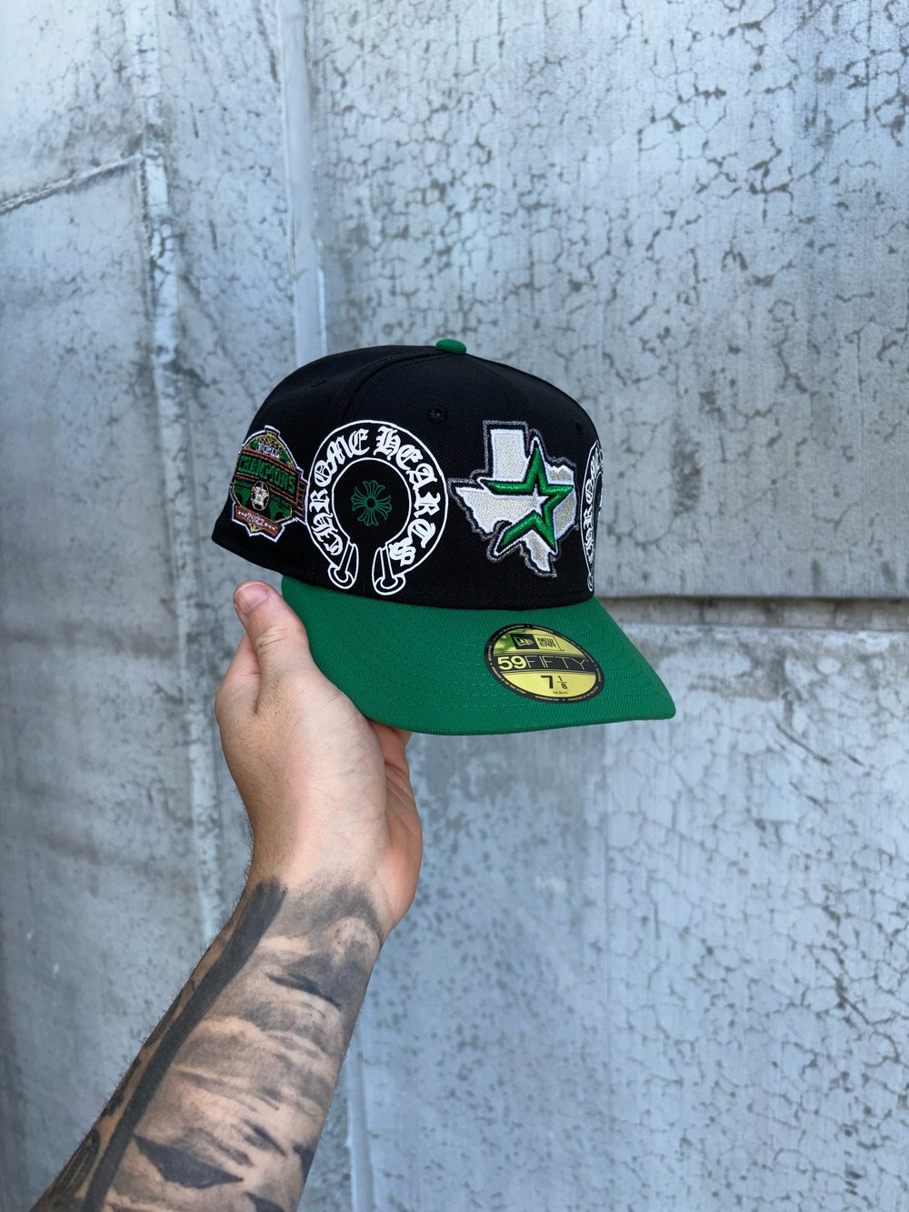 Image of BLACK GREEN VISOR HOUSTON ASTROS CUSTOM FITTED CAP