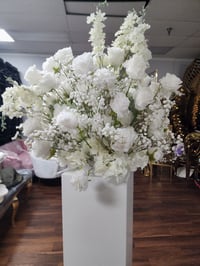 Image 1 of Baby breath and white rose 80 cm for rent only 