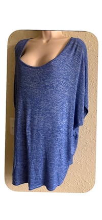 Image 5 of New  Sz 22/24 Lane Bryant top #781*8