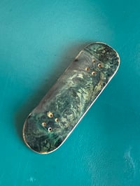 Image 2 of Green Saphire 30mm