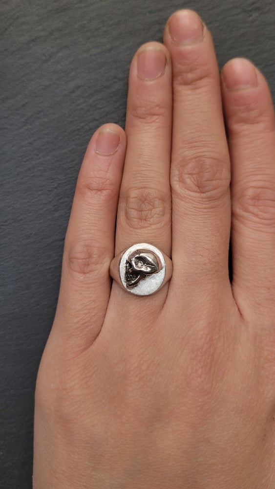 Image of Petite Cameo Signet Ring