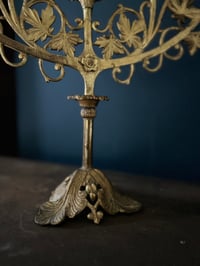 Image 2 of Grand candélabre d’église, en laiton, fin XIXeme siècle