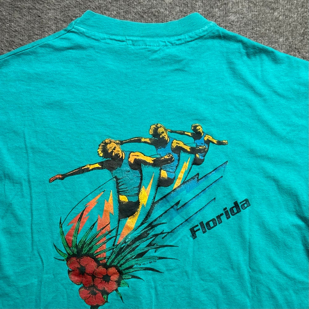 Image of 1980s Ocean Pacific Surf Graphic Tee (L)