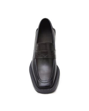 SQUARE TOE LOAFER