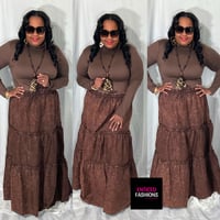 Elegant Tiered Skirt Set (Plus)